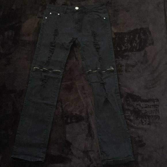 Men’s Distressed Stacked Skinny Jeans - Picture 4 of 10